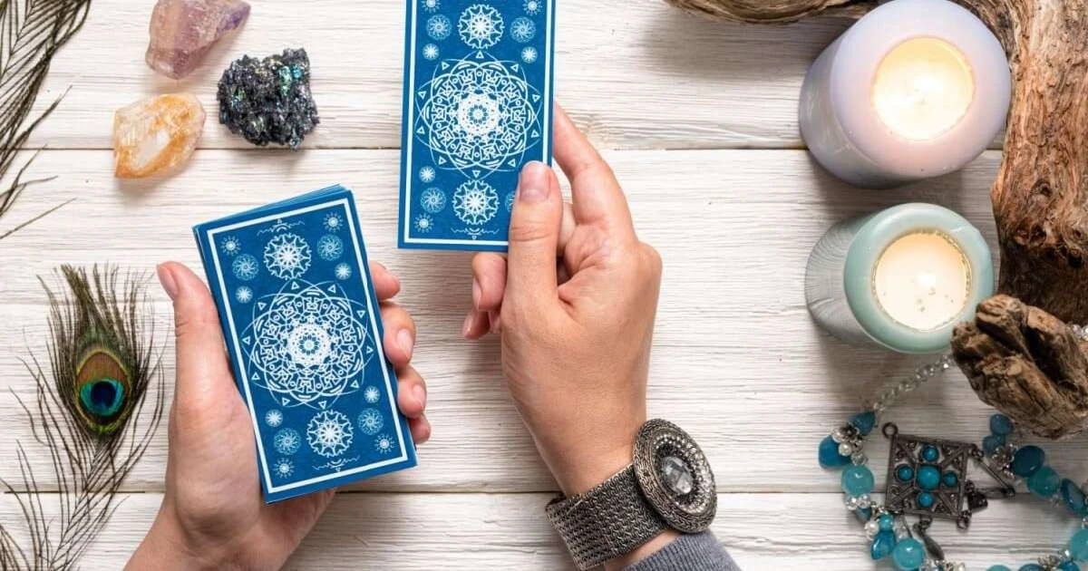 4 najważniejsze zmiany w Twoim życiu 4 marca 2026. Tarot ujawnia karty dla każdego znaku.